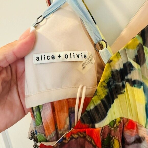 Alice + Olivia Orly Lola Lady Dress Size 2 Boho Resort Maxi Handkerchief Hem - Picture 12 of 14